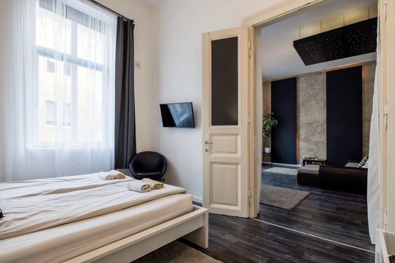 Spacious Apartment Almassy Βουδαπέστη Εξωτερικό φωτογραφία